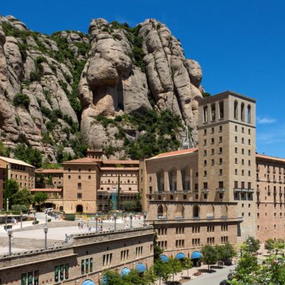 monestir-de-montserrat-catalonia-spain-2026-01-09-06-52-50-utc